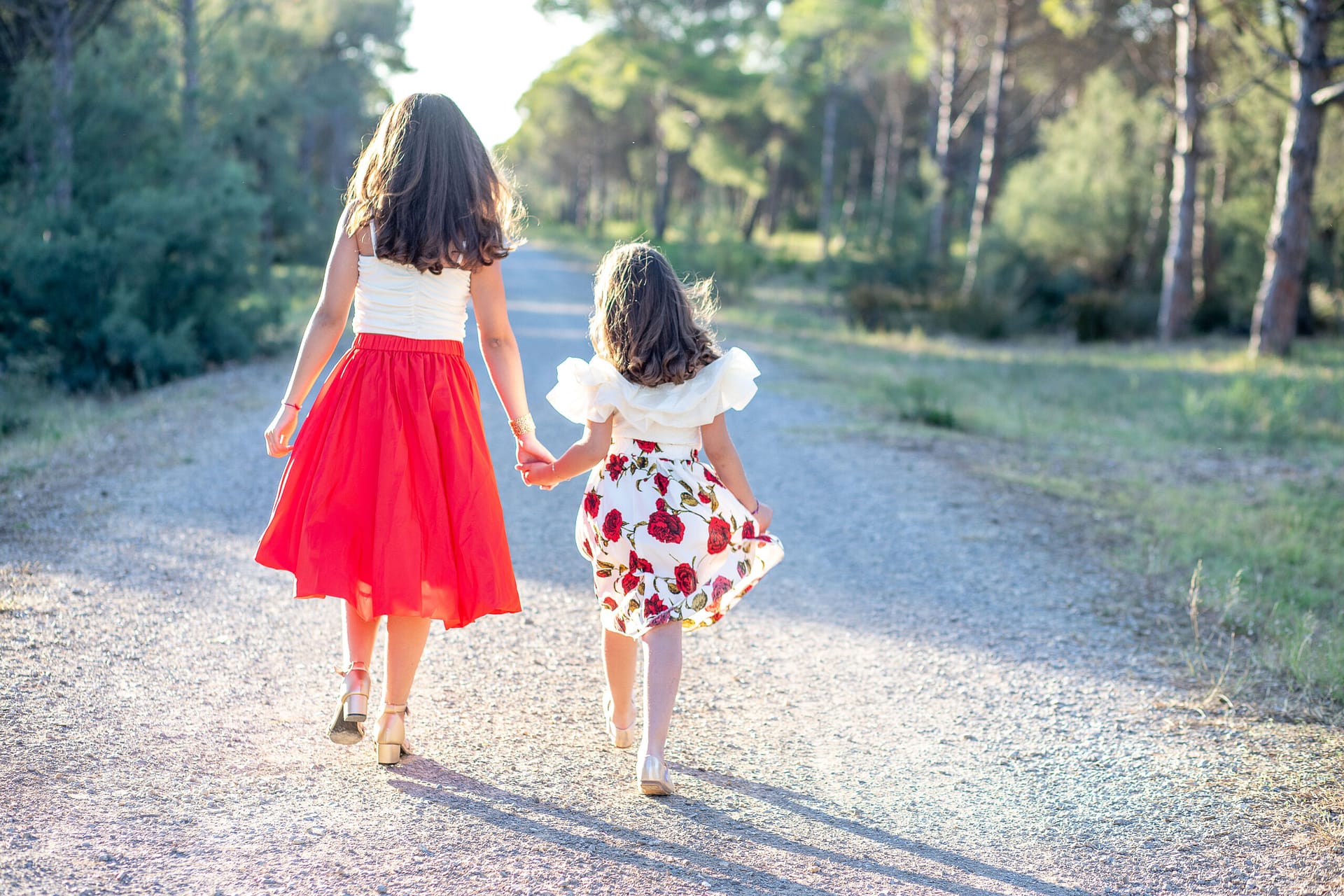 Comment gérer quand ma fille refuse de faire pipi à l’école ? Témoignage et conseils pratiques