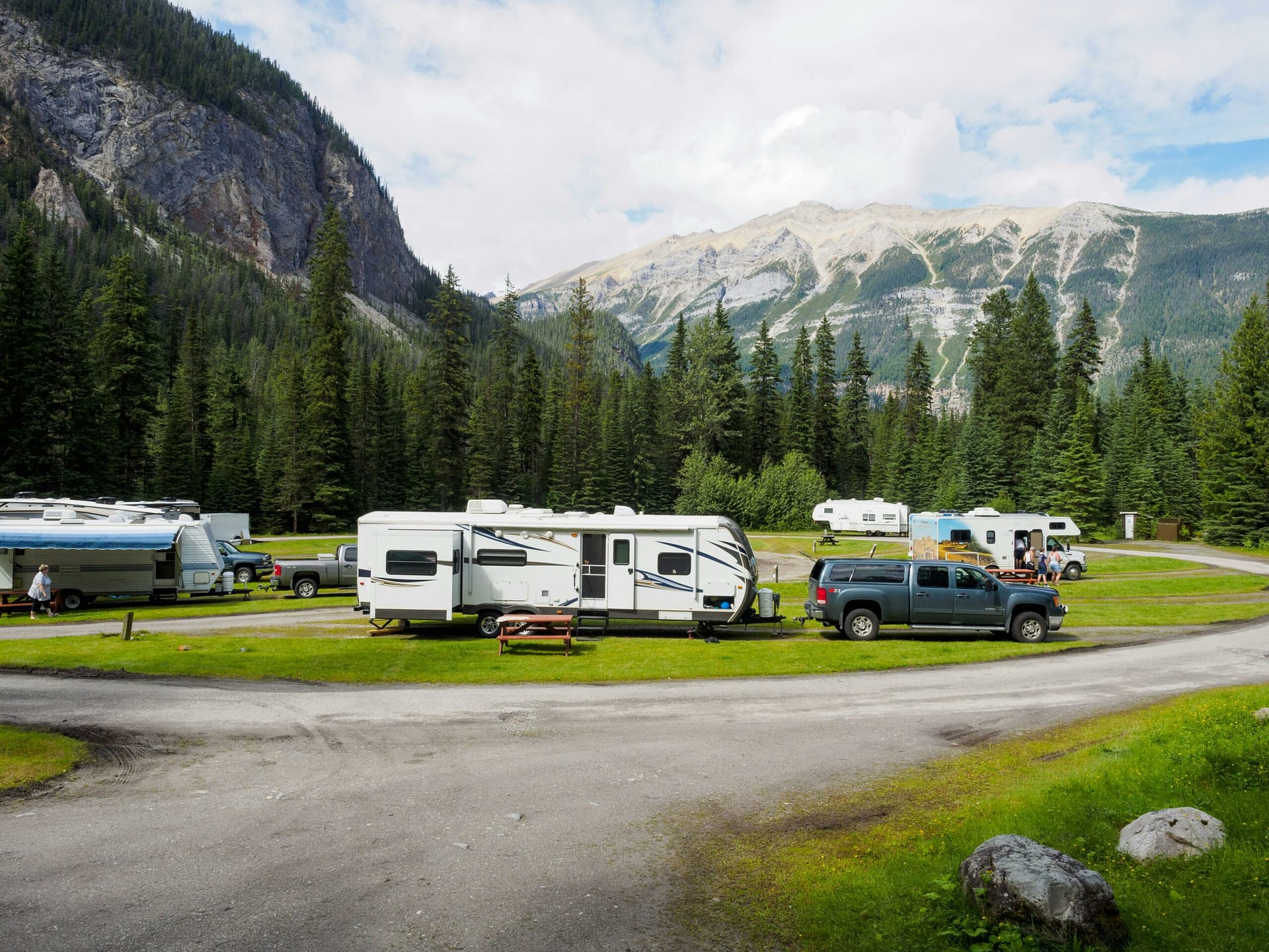 Pourquoi ne pas louer un camping-car pour votre lune de miel ?