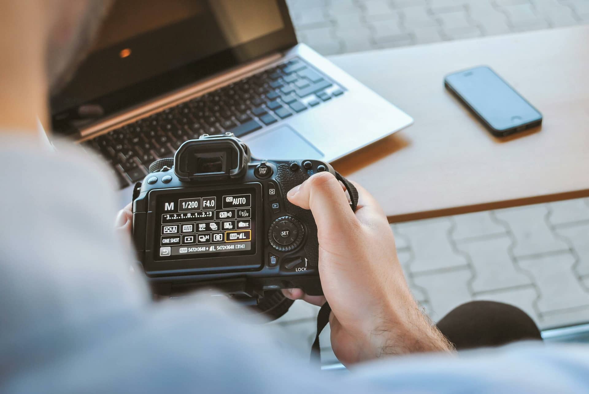 Notre photographe ne nous répond plus après le mariage : guide complet pour gérer la situation