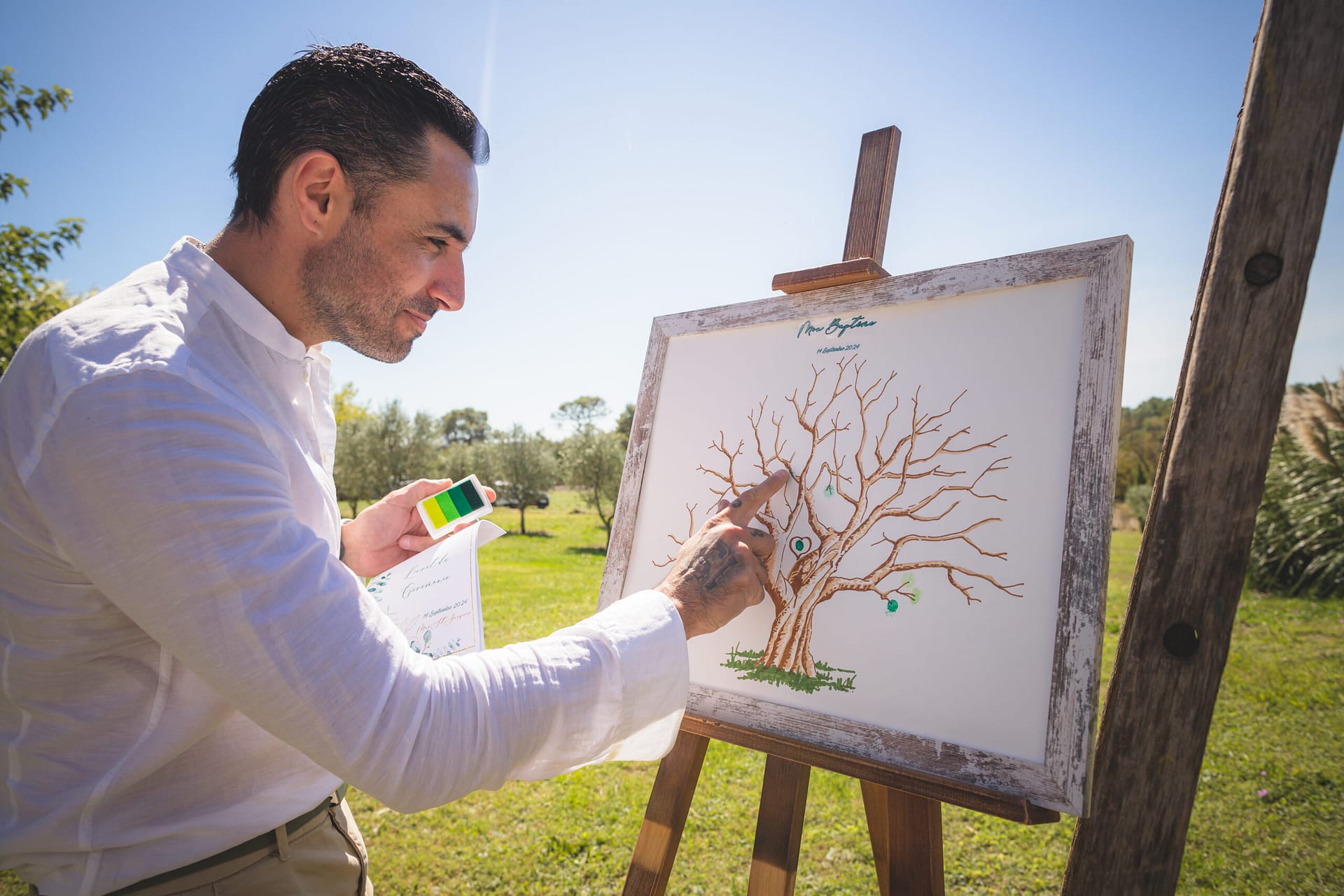 L’arbre à empreinte pour votre jour J : La touche originale qui sublime votre cérémonie